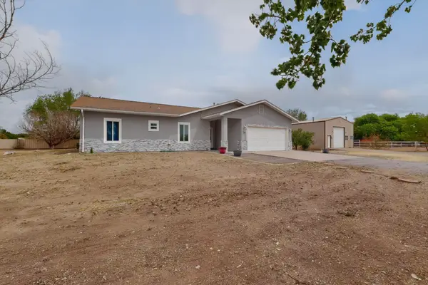 4 Calle Cielo Azul Road, Peralta, NM 87042
