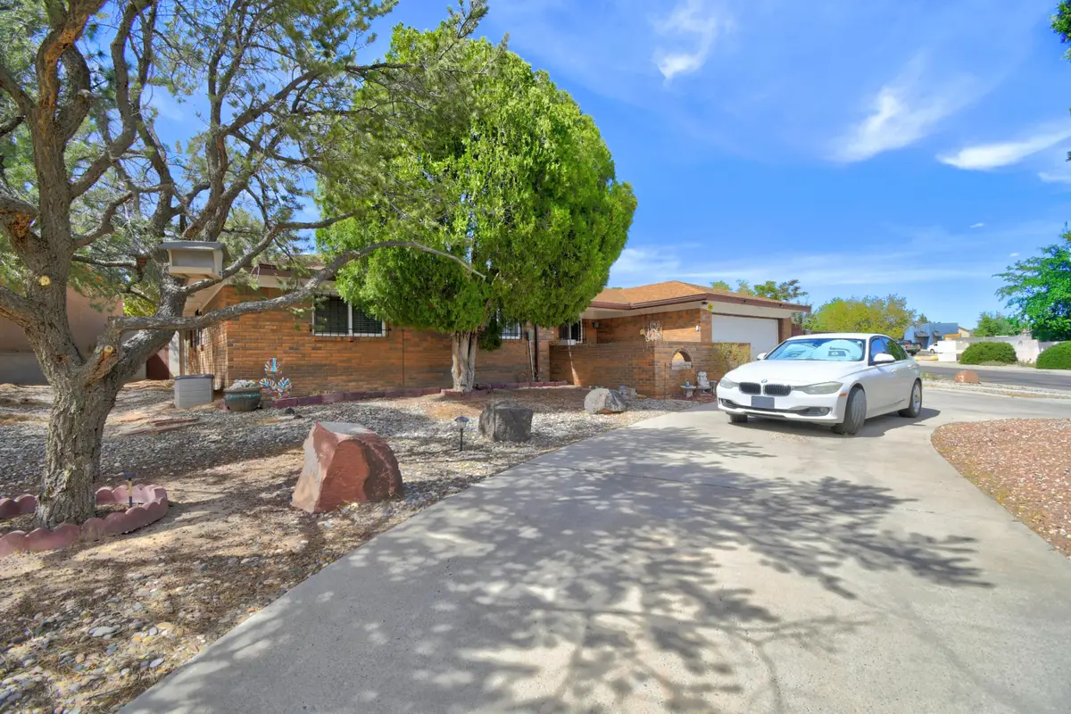 6301 Cuesta Place Nw, Albuquerque, NM 87120 - #1