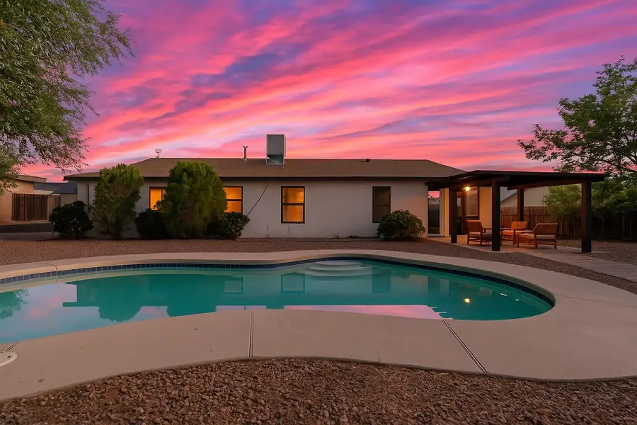 2004 Western Hills Drive Ne, Rio Rancho, NM 87124 - #2