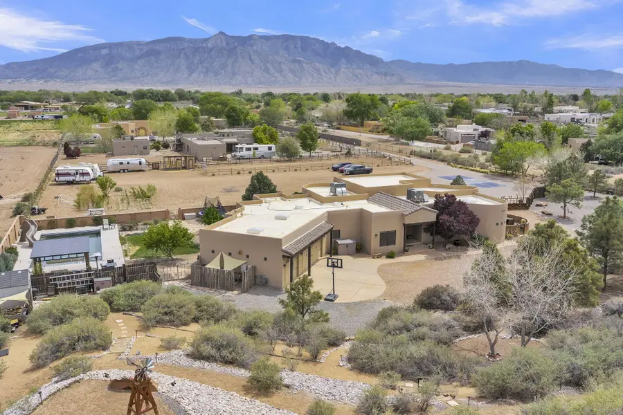 23 Paseo C De Baca Road, Corrales, NM 87048 - #2