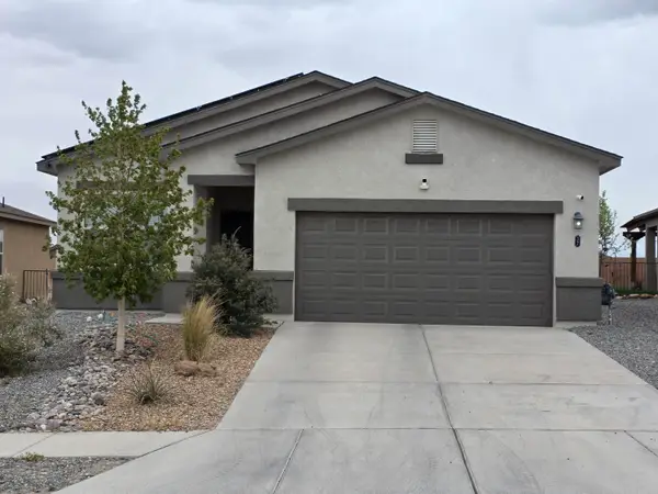 37 Avenida Parque Court, Los Lunas, NM 87031