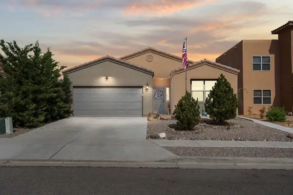 7125 Napoleon Road Ne, Rio Rancho, NM 87144