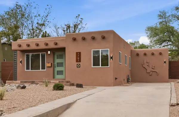 1707 Anderson Place Se, Albuquerque, NM 87108