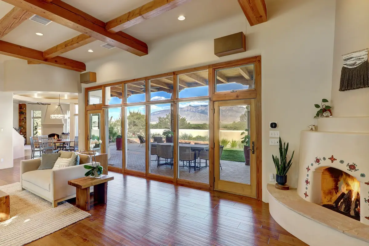 40 Hop Tree Trail, Corrales, NM 87048 - #1
