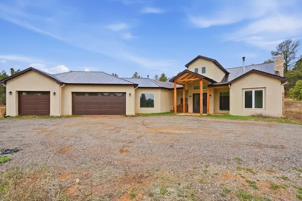 9 Estrella Vista Drive, Tijeras, NM 87059