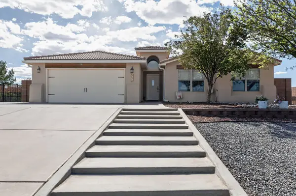 707 Bulb Court Ne, Rio Rancho, NM 87124
