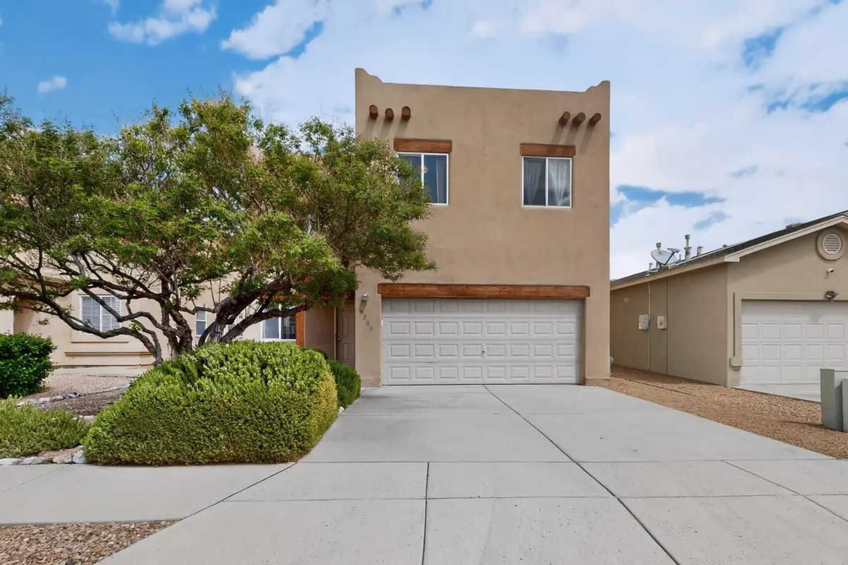 8505 Llano Vista Avenue Sw, Albuquerque, NM 87121 - #1