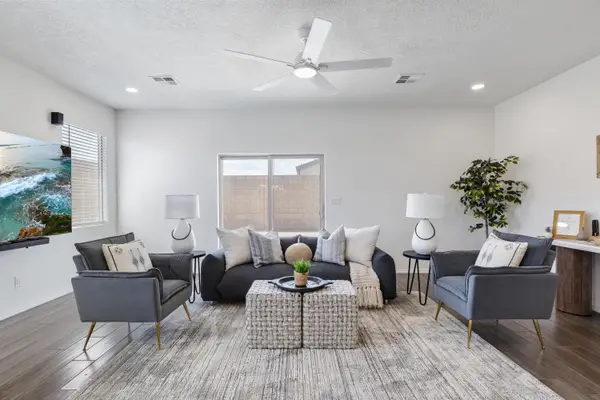 6200 N White Hawk Drive Ne, Rio Rancho, NM 87144