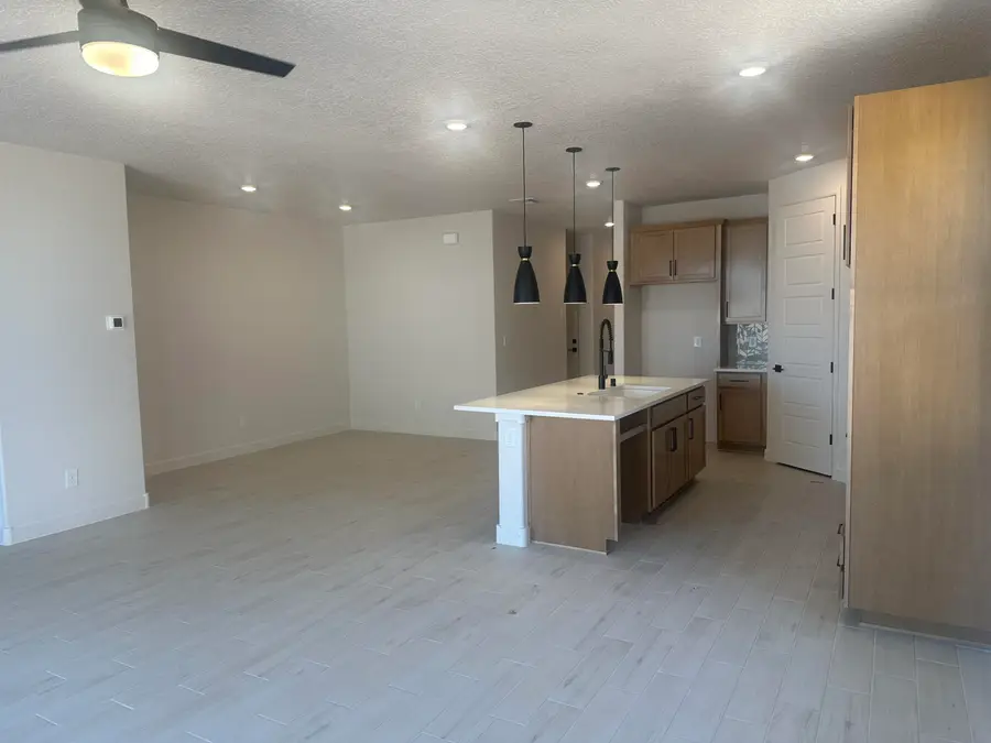 4124 Emerson Drive Ne, Rio Rancho, NM 87144 - #3