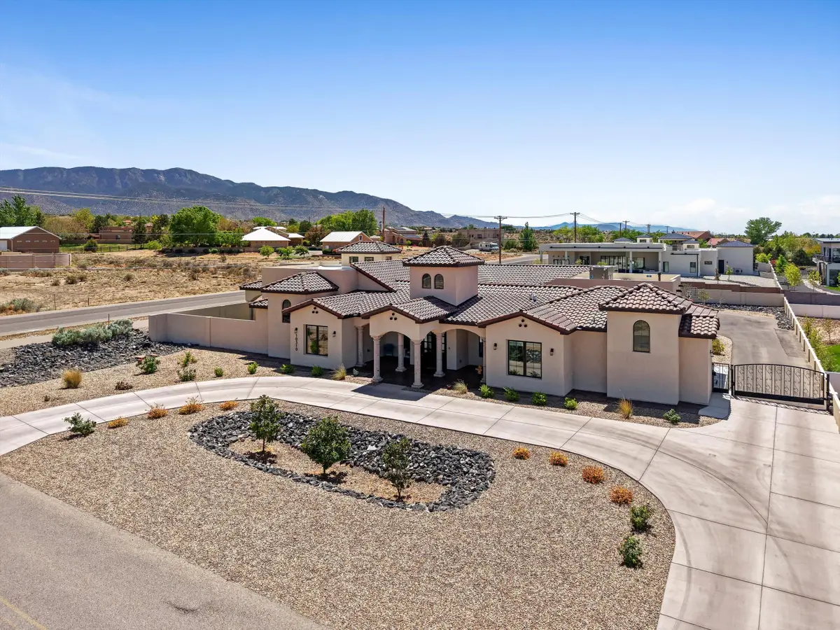 10310 Signal Avenue Ne, Albuquerque, NM 87122 - #1