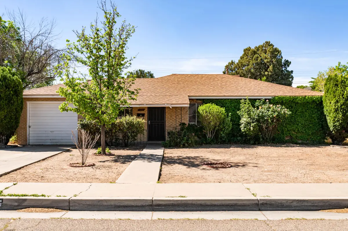 5906 Princess Jeanne Avenue Ne, Albuquerque, NM 87110 - #1