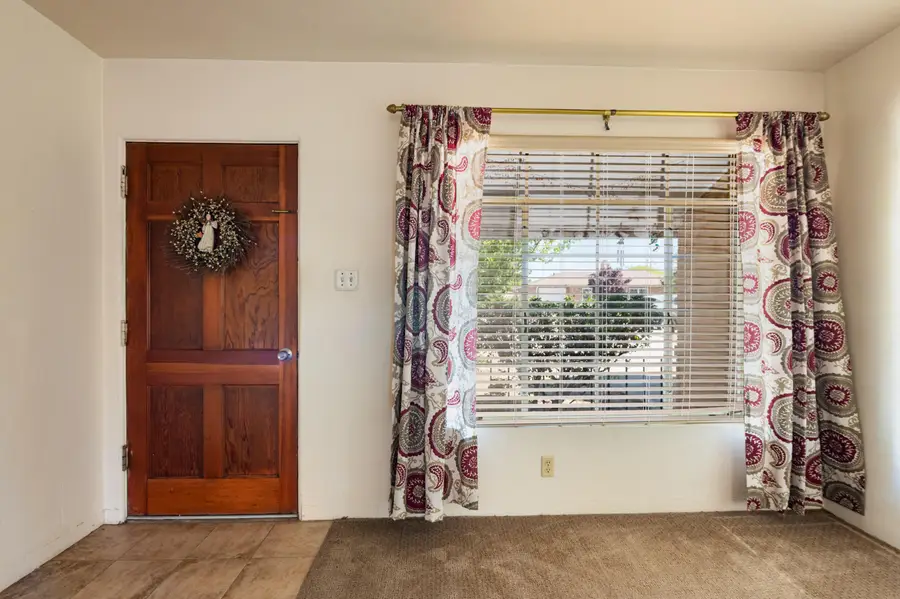 5906 Princess Jeanne Avenue Ne, Albuquerque, NM 87110 - #3