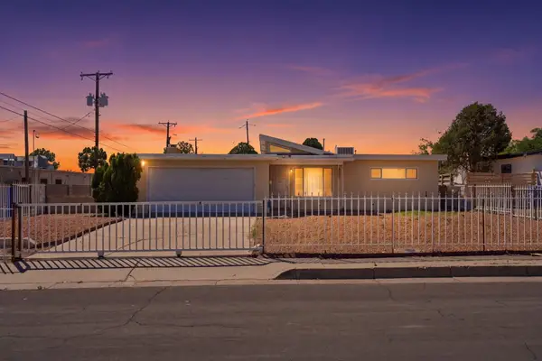 1009 Dakota Street Ne, Albuquerque, NM 87110