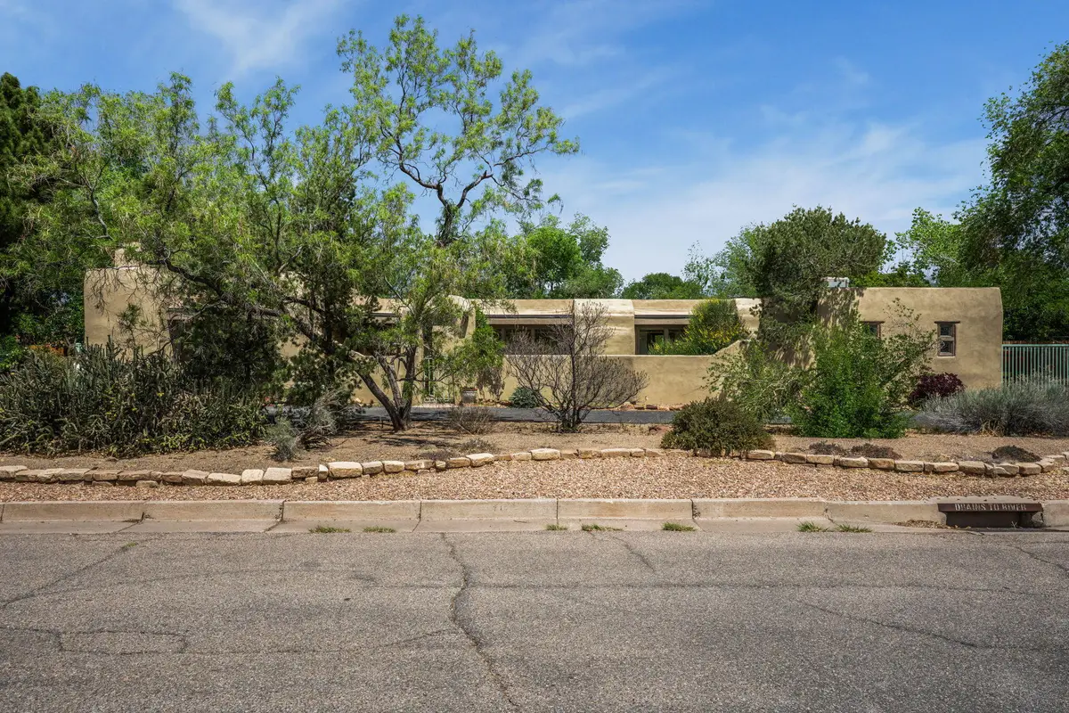 1029 Los Arboles Avenue Nw, Albuquerque, NM 87107 - #1
