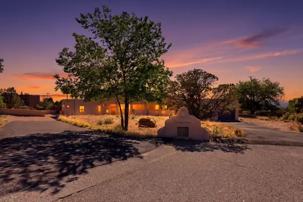 1724 Quail Run Court Ne, Albuquerque, NM 87122