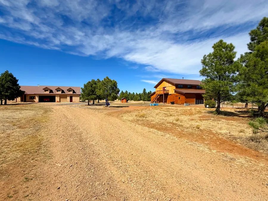 36 Penny Lane, Las Vegas, NM 87701 - #2