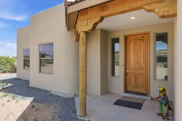 957 Camino Sin Pasada, Corrales, NM 87048