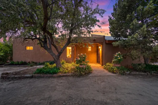 2824 Carlota Road Nw, Albuquerque, NM 87104