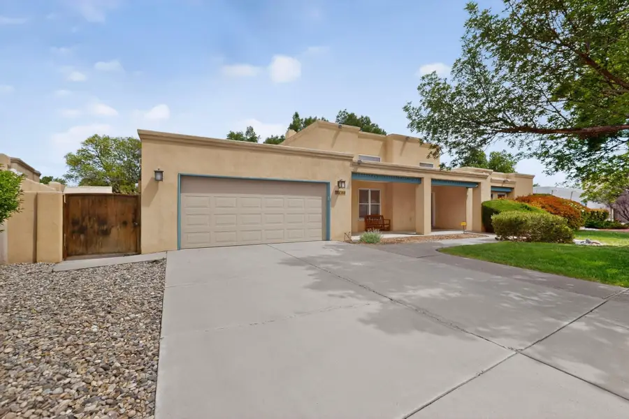 2308 Calle De Real Nw, Albuquerque, NM 87104 - #3