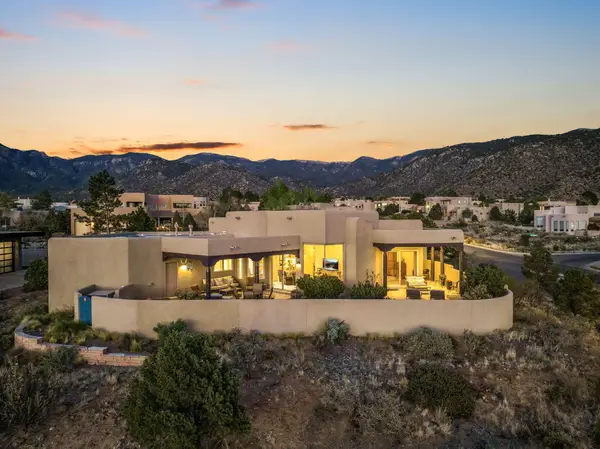 6101 Copper Rose Street Ne, Albuquerque, NM 87111