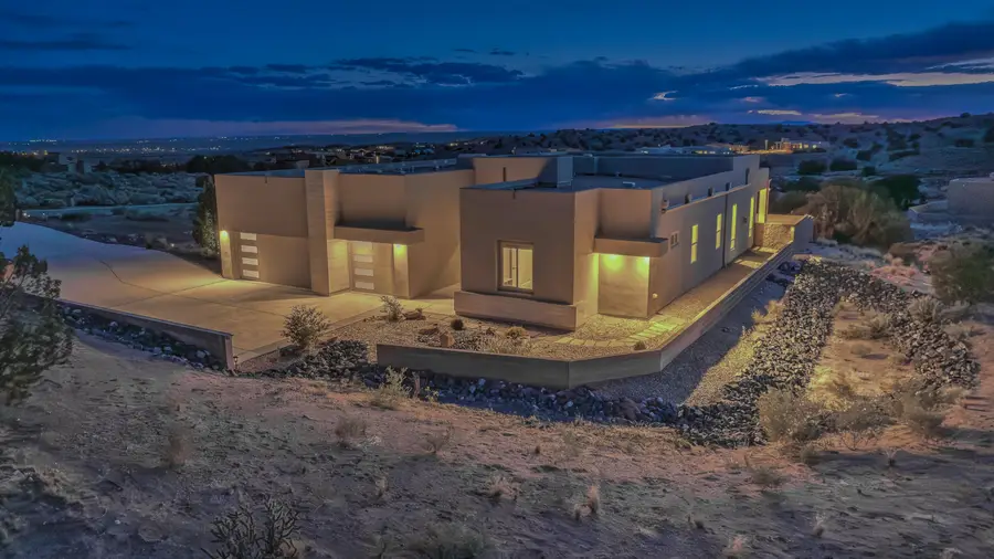 5825 Ridgeline Place Ne, Rio Rancho, NM 87144 - #2