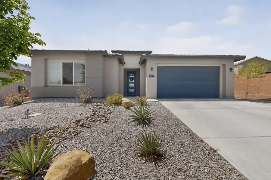 2199 Beckham Drive Ne, Rio Rancho, NM 87144 - #2