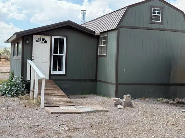 25 Brummett Lane, San Acacia, NM 87831