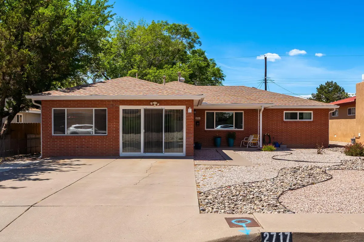 2717 Mesilla Street Ne, Albuquerque, NM 87110 - #1