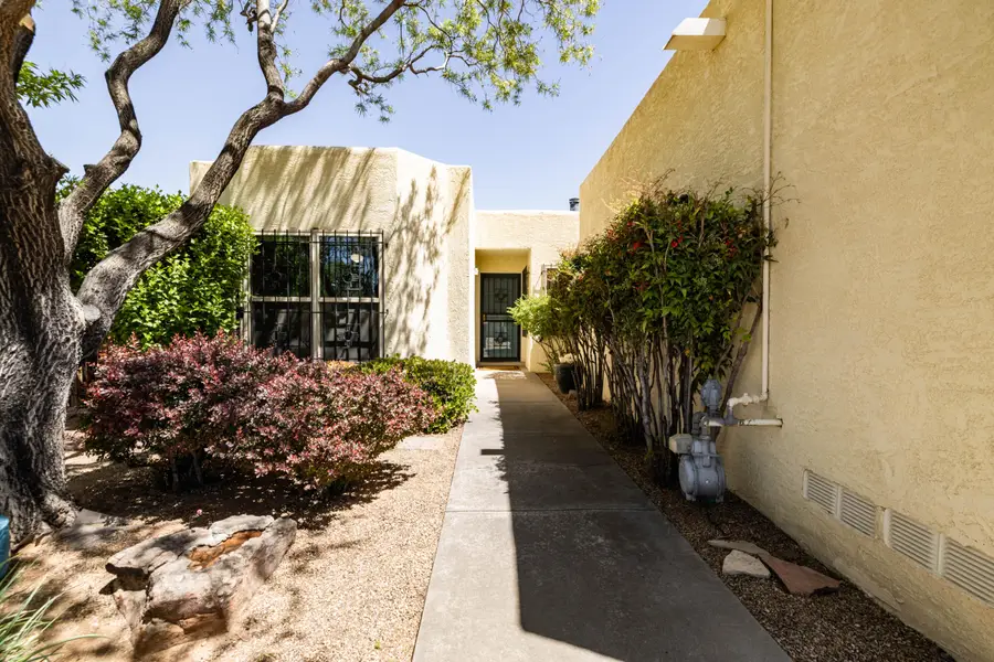 9811 Amigante Drive Ne, Albuquerque, NM 87111 - #2