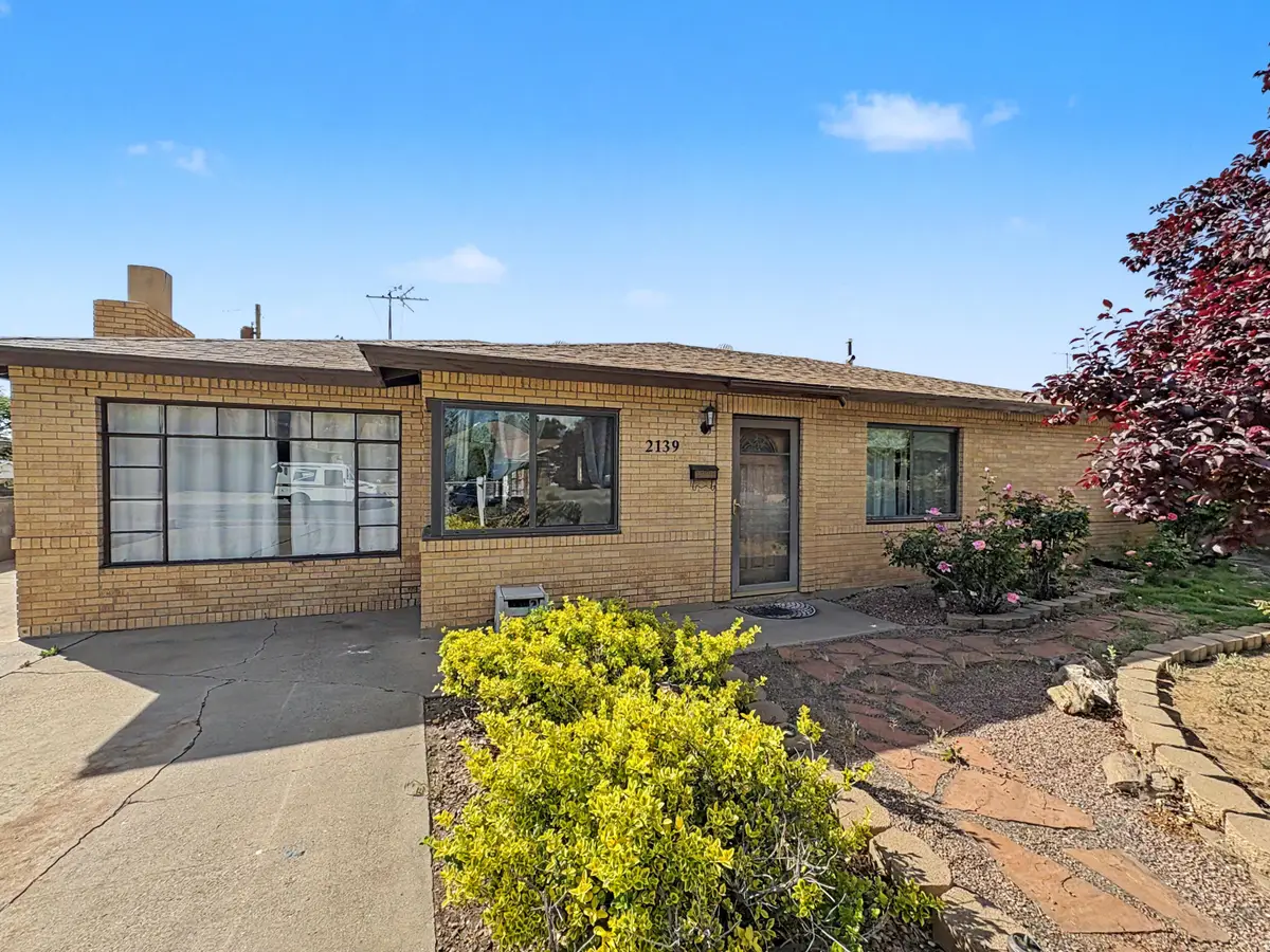 2139 Utah Street Ne, Albuquerque, NM 87110 - #1