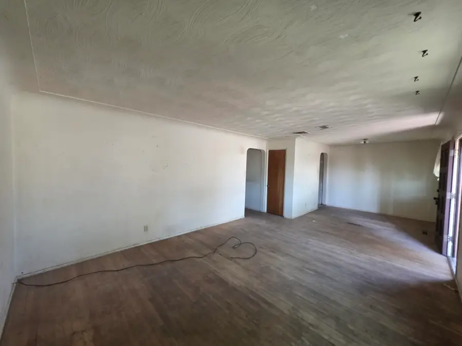 1005 Kentucky Street Se, Albuquerque, NM 87108 - #3