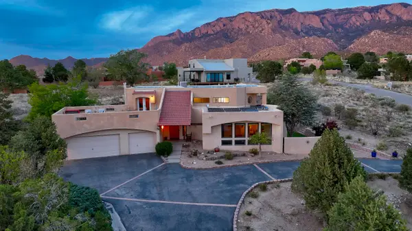 1238 Rockrose Road Ne, Albuquerque, NM 87122