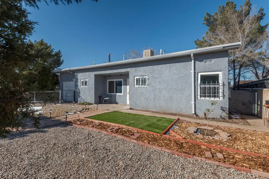 2741 Morningside Drive Ne, Albuquerque, NM 87110 - #2