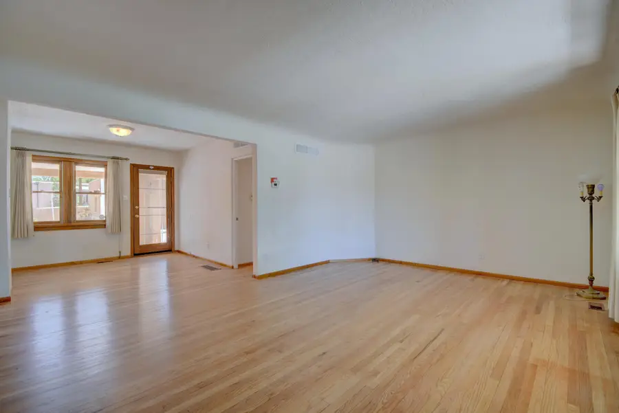 704 Vassar Drive Se, Albuquerque, NM 87106 - #3