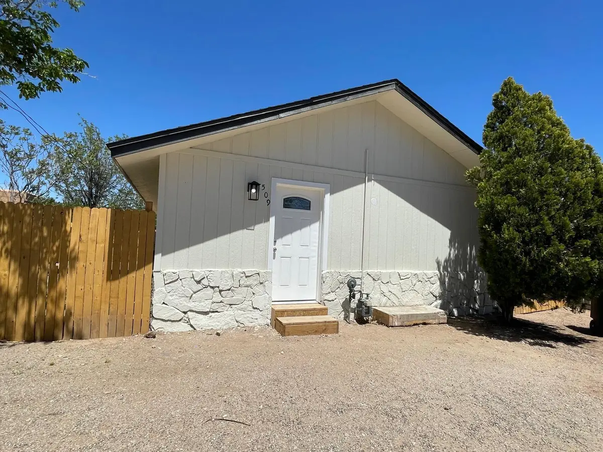 509 Freeman Avenue Nw, Albuquerque, NM 87107 - #1