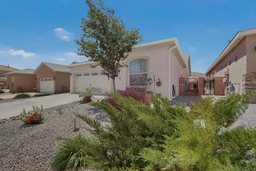 900 Firewheel Loop Sw, Los Lunas, NM 87031 - #3