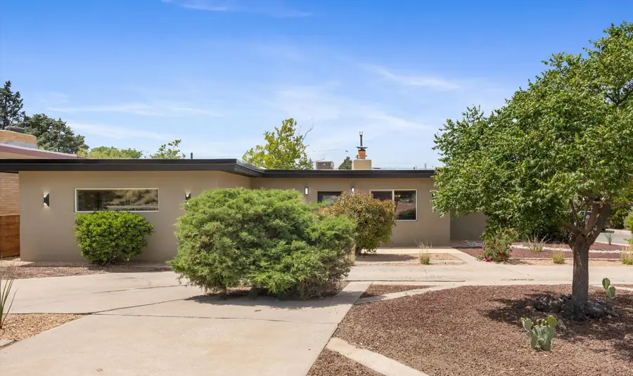 4518 Mountain Road Ne, Albuquerque, NM 87110 - #2