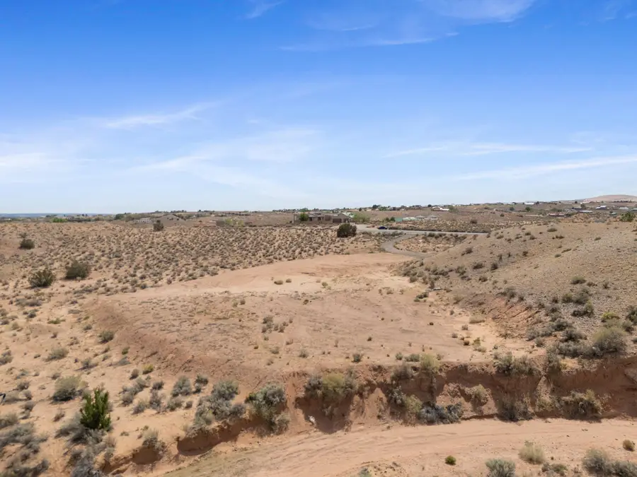 5591 Iris Road Ne, Rio Rancho, NM 87144 - #3