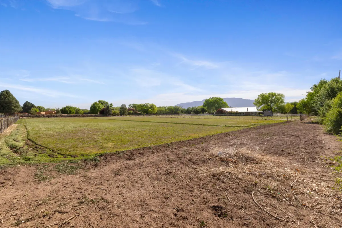 525 Coronado Road, Corrales, NM 87048 - #1