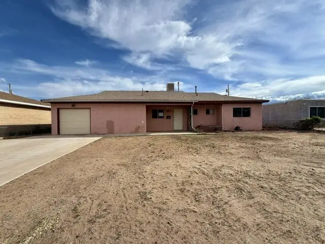 713 Washington Avenue, Grants, NM 87020 - #1