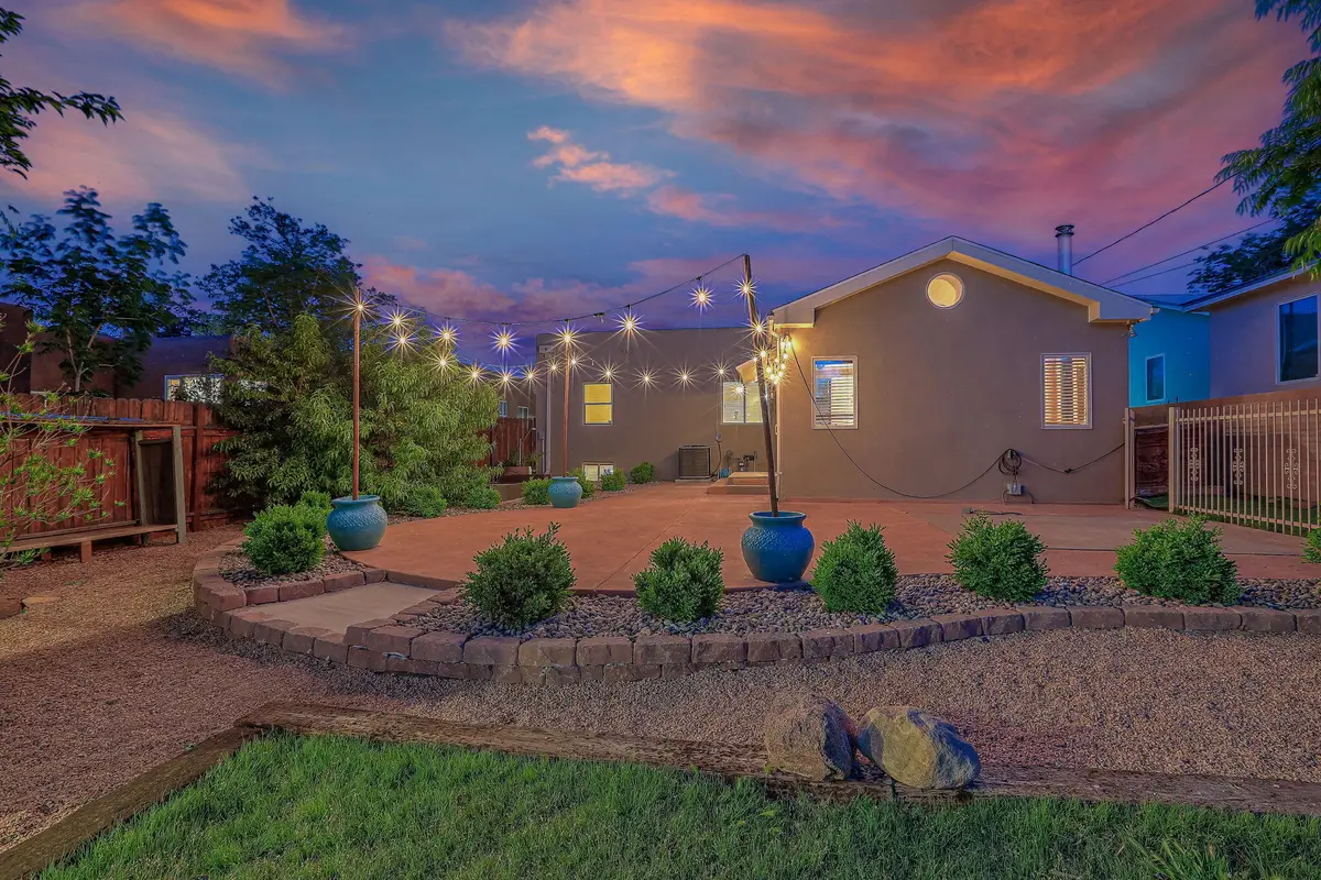 415 Amherst Drive Se, Albuquerque, NM 87106 - #1