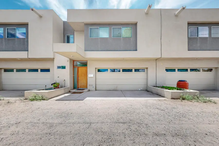 1215 3rd Street Sw #B, Albuquerque, NM 87102 - #3
