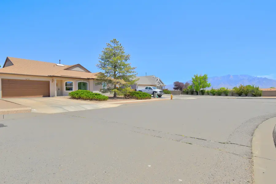 7097 Albany Hills Drive Ne, Rio Rancho, NM 87144 - #2