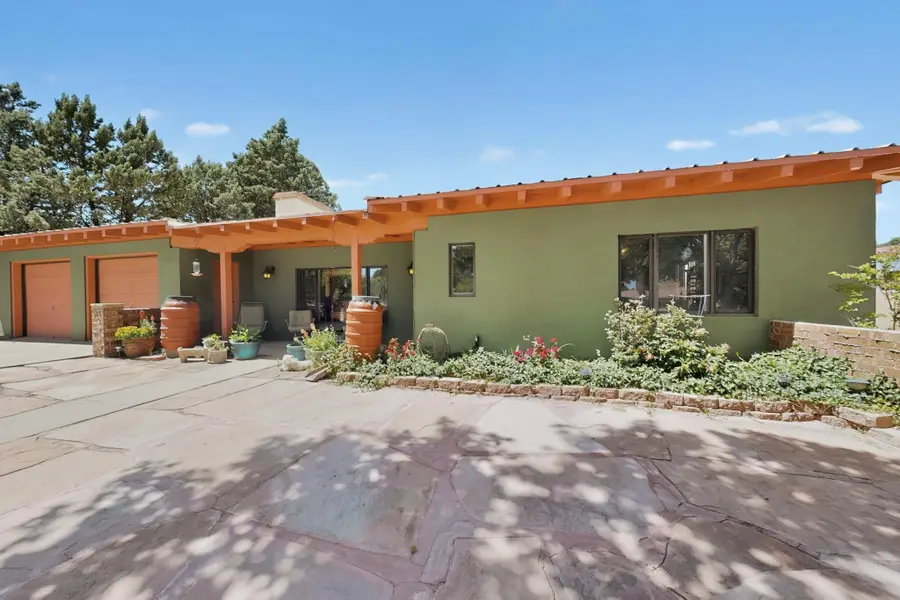 715 Parkland Circle Se, Albuquerque, NM 87108 - #3