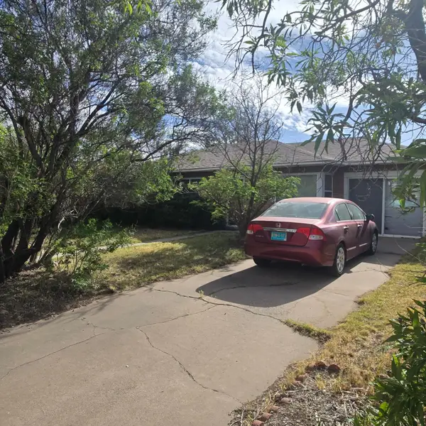 1823 Valencia Drive Ne, Albuquerque, NM 87110