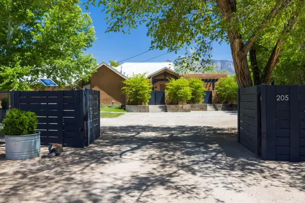 205 Rancho Alondra Road, Corrales, NM 87048