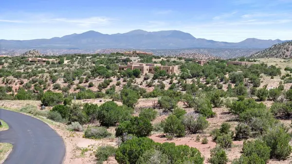 218 Meadows Road, Placitas, NM 87043