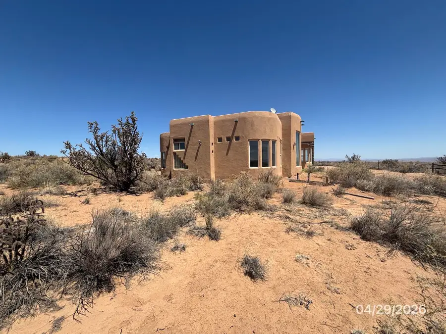 2010 Desert Avenue Ne, Rio Rancho, NM 87144 - #2