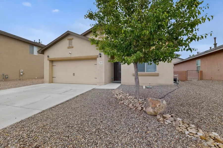 2923 Bosque De Oro Drive Sw, Albuquerque, NM 87121 - #3
