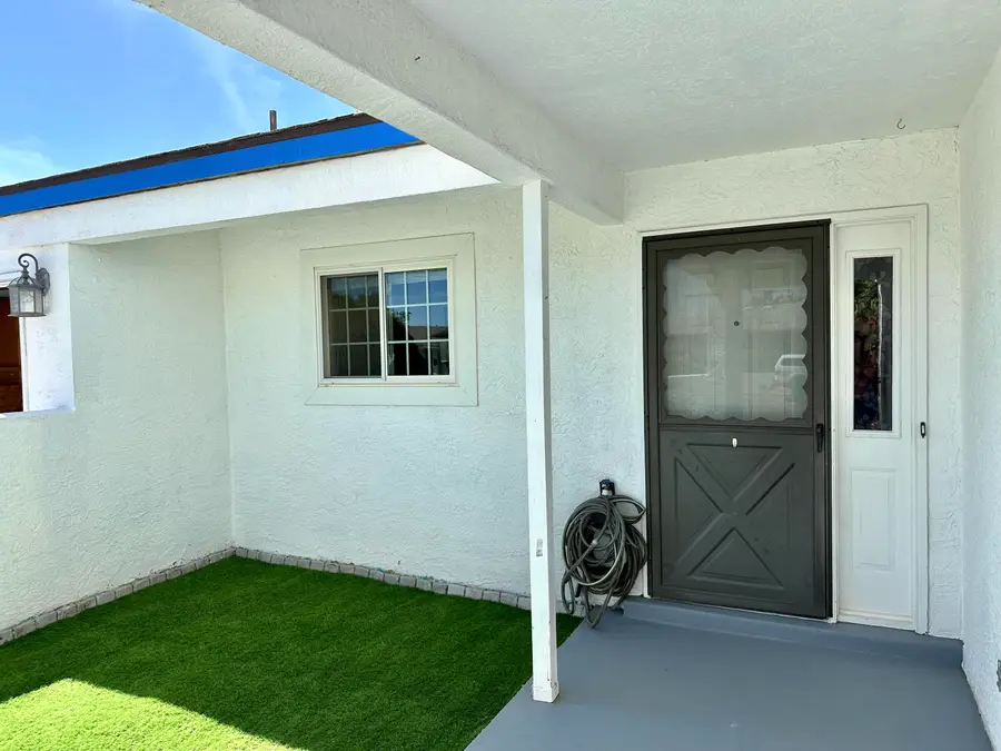 1881 Clearwater Loop Ne, Rio Rancho, NM 87144 - #2